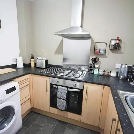 Affordable Digs Nr City Centre Sleeps5 Free Secure Parking Coventry Exterior photo